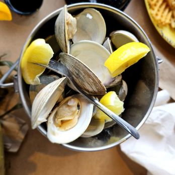 Sneaky Pete's - Steamed clams - Seafood Near Me - Ocean City, Maryland