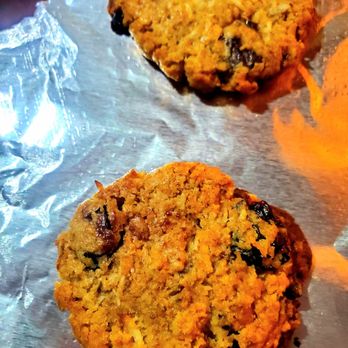 The Hudson House - Hudson House Home Baked Oatmeal Chocolate Chunk cookies - 9/23/2025 - New American Near Me - Nyack, New York The Hudson House - Hudson House Home Baked Oatmeal Chocolate Chunk cookies - 9/23/2025 - New American Near Me - Nyack, New York