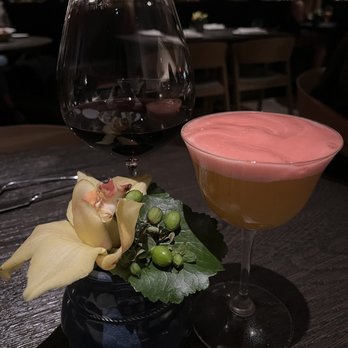 Navy Blue - Seafood Near Me - Houston, Texas