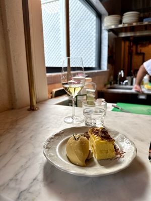 Martine's Wine Bar by null