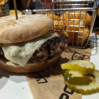 Topgolf - Classic burger - Golf Near Me - Gilbert, Arizona Topgolf - Classic burger - Golf Near Me - Gilbert, Arizona
