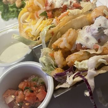 Moonstone Beach Bar & Grill - Cajun Shrimp and Scallop Tacos - Seafood Near Me - Cambria, California