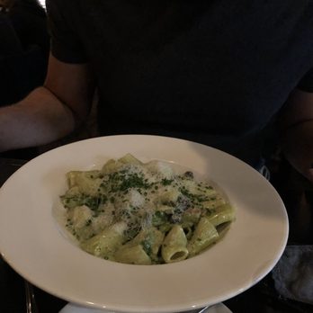 Abruzzo Italian Kitchen - Chicken Primavera - Italian Near Me - Whitefish, Montana Abruzzo Italian Kitchen - Chicken Primavera - Italian Near Me - Whitefish, Montana