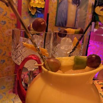 Rosi La Loca - Sangria - Tapas Bars Near Me - Madrid, M Rosi La Loca - Sangria - Tapas Bars Near Me - Madrid, M