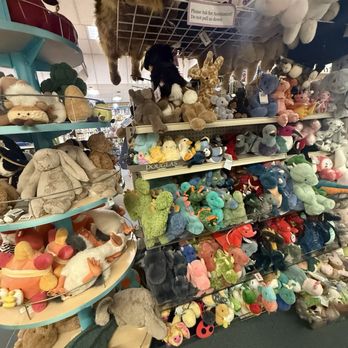 Bird In Hand - Toy Stores Near Me - Chico, California