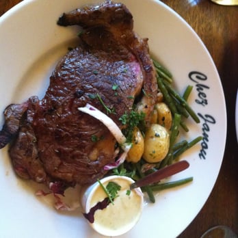 Chez Janou - Entrecôte  w/ green beans, new potatoes and blue cheese - Bistros Near Me - Paris, 75