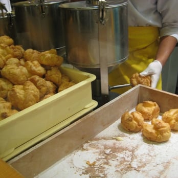 Beard Papa's - Fill em up! - Desserts Near Me - Cupertino, California Beard Papa's - Fill em up! - Desserts Near Me - Cupertino, California