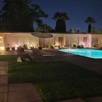 The Hideaway - Champagne and a swim! - Hotels Near Me - Palm Springs, California The Hideaway - Champagne and a swim! - Hotels Near Me - Palm Springs, California