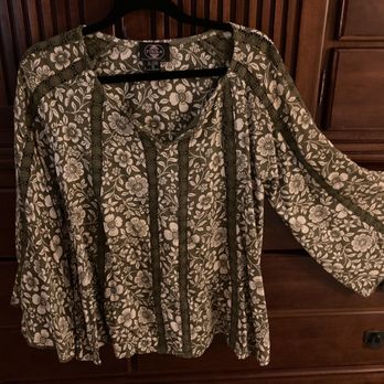 Roam.e Boutique - Love the color and design! - Accessories Near Me - La Quinta, California Roam.e Boutique - Love the color and design! - Accessories Near Me - La Quinta, California