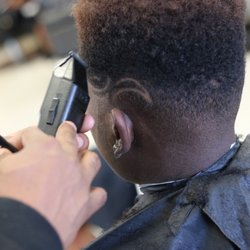 Unique Looks LLC