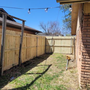 Tharp Fencing and Staining - Fences & Gates Near Me Tharp Fencing and Staining - Fences & Gates Near Me