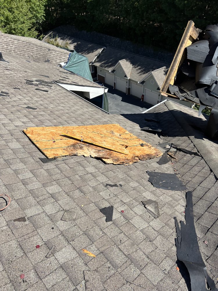 Slide of Peachtree Roofing