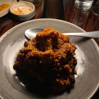 Amba - Spicy cauliflower - Indian Near Me - Cleveland, Ohio