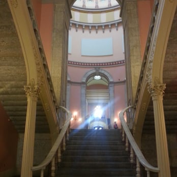 Ohio Statehouse - Landmarks & Historical Buildings Near Me - Columbus, Ohio