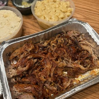 Mostly Smoked - Pulled pork - Barbeque Near Me - Manalapan Township, New Jersey