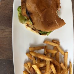 The Chilworth Arms - Chicken sandwich