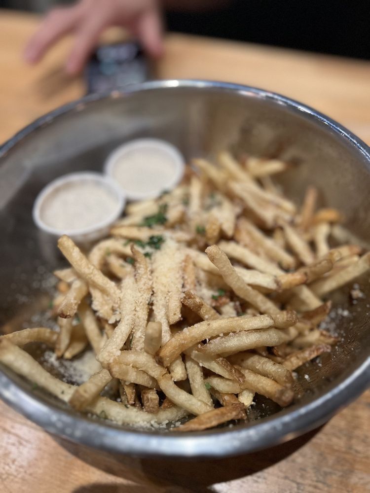 Hopdoddy Burger Bar