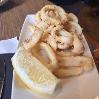 Ciutat Comtal - Malegueño styled squid - Tapas Bars Near Me - Barcelona, B