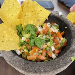 Amigos Mexican Restaurant - Guacamole