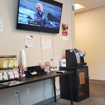 Safelite AutoGlass - Typical waiting room - Auto Glass Services Near Me - Phoenix, Arizona Safelite AutoGlass - Typical waiting room - Auto Glass Services Near Me - Phoenix, Arizona