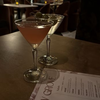 Harlow Grove - Cosmo and gin martini - Breakfast & Brunch Near Me - Winter Garden, Florida Harlow Grove - Cosmo and gin martini - Breakfast & Brunch Near Me - Winter Garden, Florida
