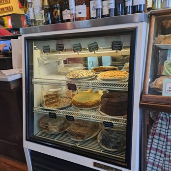 Windy Corner Market - a display case full of pies - American Near Me - Lexington, Kentucky Windy Corner Market - a display case full of pies - American Near Me - Lexington, Kentucky