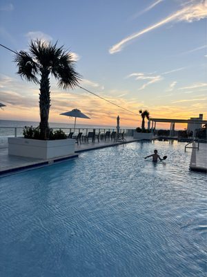 The Pensacola Beach Resort by null