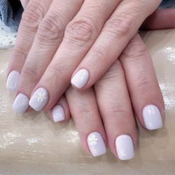 Gee Nail & Spa