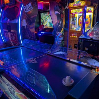 Del Mar Lanes - Arcade - Bowling Near Me - Houston, Texas