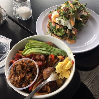 Wild Oak Cafe - Breakfast Bowl, Avocado Toast with Poached Eggs - Cafes Near Me - Glendale, California Wild Oak Cafe - Breakfast Bowl, Avocado Toast with Poached Eggs - Cafes Near Me - Glendale, California