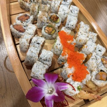 Sushi Kabuki - Sushi Bars Near Me - Herndon, Virginia