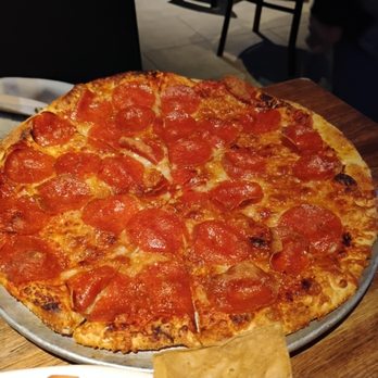 Yard House - HH Pepperoni Pizza - New American Near Me - Marina Del Rey, California Yard House - HH Pepperoni Pizza - New American Near Me - Marina Del Rey, California