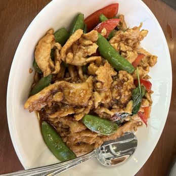 Chef Burma - Burmese Near Me - Sacramento, California