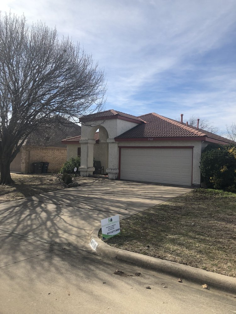 Slide of Kelley's Quality Roofing