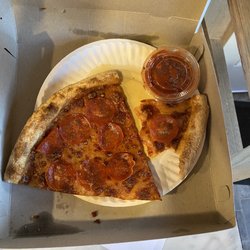 Zachary's Pizza House - Oily Pizza