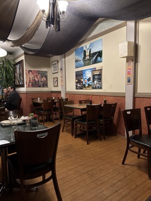 Maru Japanese Restaurant by null