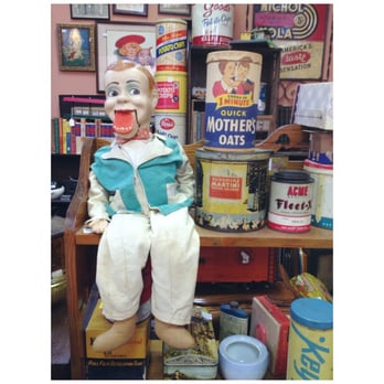 Avonlea Antiques and Interiors - Antiques Near Me - Jacksonville, Florida