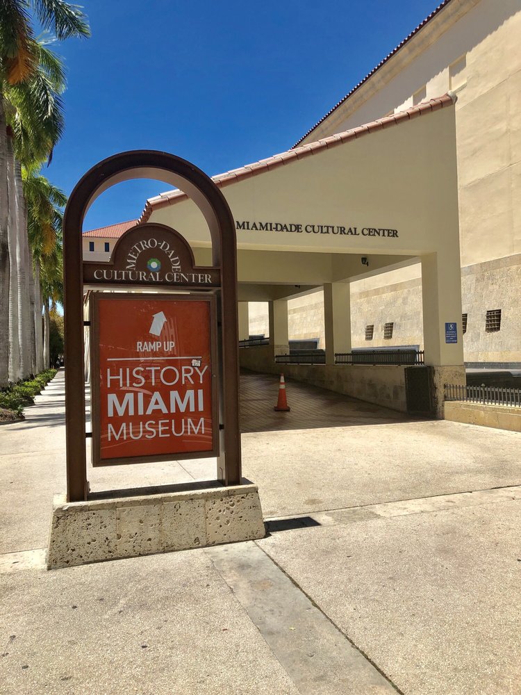 MIAMI DADE PUBLIC LIBRARY SYSTEM MAIN LIBRARY 79 Photos & 41