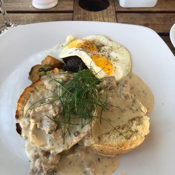 Sapphire - Biscuits and gravy - New American Near Me - Laguna Beach, California