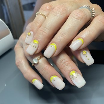 Echo Lu Nails - Nail Technicians Near Me - Yucca Valley, California Echo Lu Nails - Nail Technicians Near Me - Yucca Valley, California