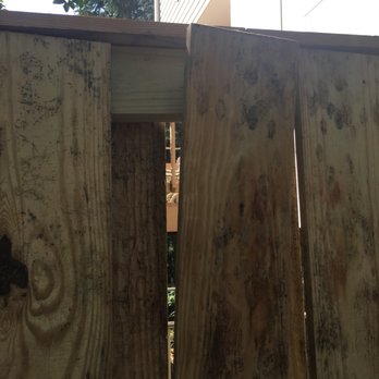 Long Fence - Fences & Gates Near Me - Ijamsville, Maryland