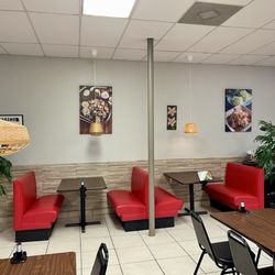 Real Thai Restaurants - Booty or table