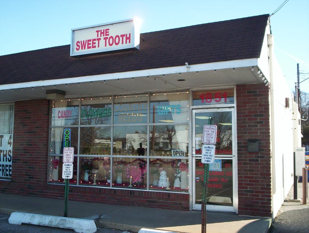 THE SWEET TOOTH CANDY SHOP Updated September 2024 1851 West Landis