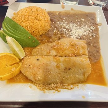 El Pueblo Bakery & Restaurant - Garlic fish fillet plate - Mexican Near Me - Newhall, California El Pueblo Bakery & Restaurant - Garlic fish fillet plate - Mexican Near Me - Newhall, California