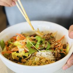 Stir fried beef noodle salad