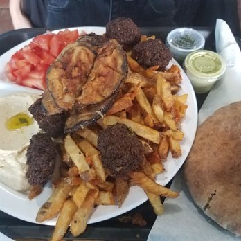 Hummus Mediterranean Kitchen - Mediterranean Near Me - Ardmore, Pennsylvania
