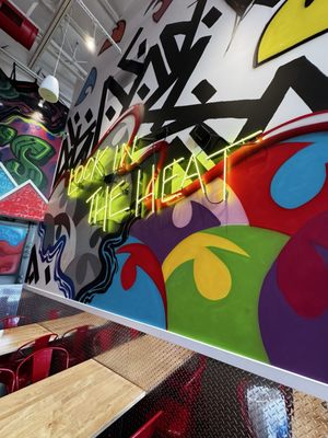 Dave's Hot Chicken by null