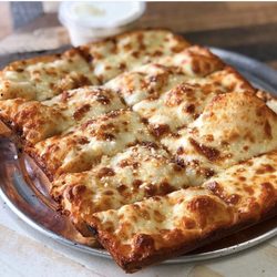 Fratelli's Eateries - Cheese Bread