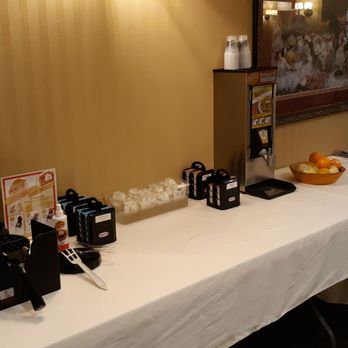 The Senate Luxury Suites - Hotels Near Me - Topeka, Kansas The Senate Luxury Suites - Hotels Near Me - Topeka, Kansas