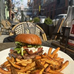 Three Legged Goat - Baja burger